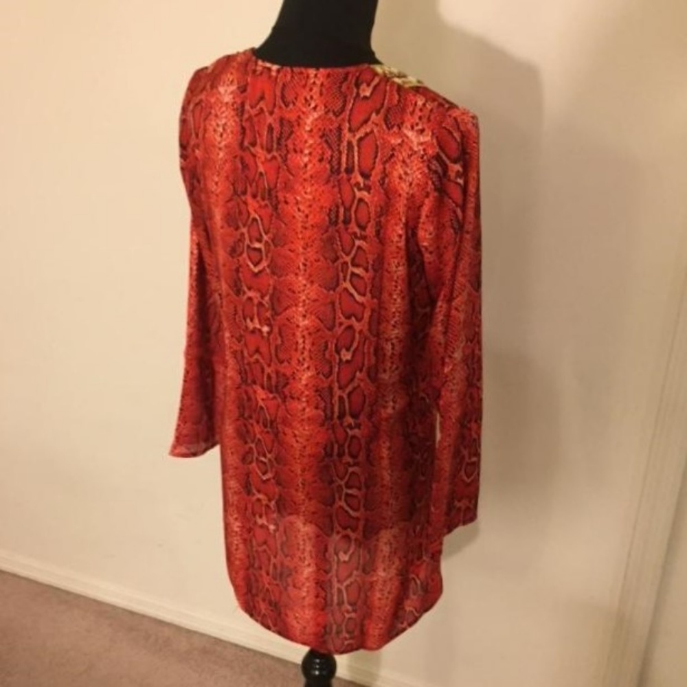 IMAN Orange & Black Jeweled V-Neckline w/Gold Piping Tunic Top Blouse SMALL NWT - Picture 6 of 8